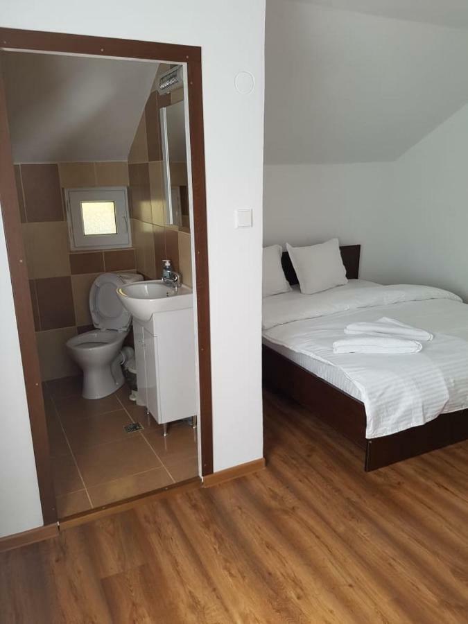 Cabana Merisor Hotel Poiana Marului  Ngoại thất bức ảnh